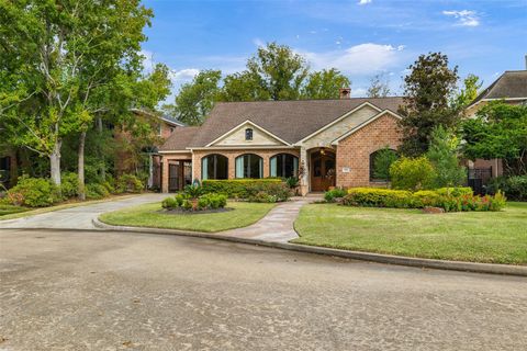 Photo of 2014 Candlelight Place Drive, Houston, TX 77018 (MLS # 64362143)