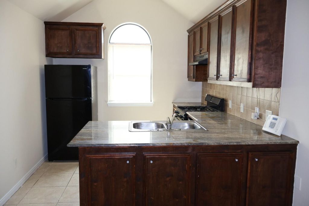 Photo of 2112 Davis Street, Houston, TX 77026 (MLS # 18066748)