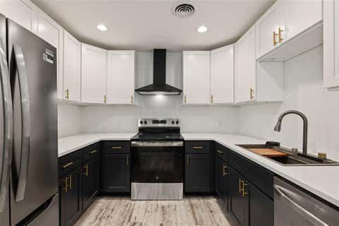Photo of 909 Silber Road #11, Houston, TX 77024 (MLS # 65138646)