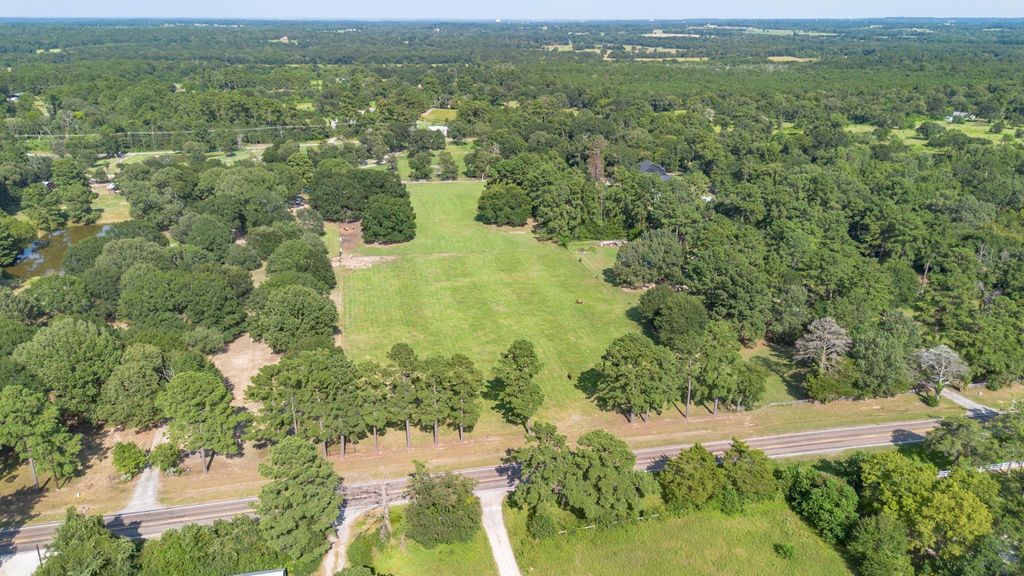 Photo of 3820 N Fm 1486 Road, Montgomery, TX 77356 (MLS # 74001707)
