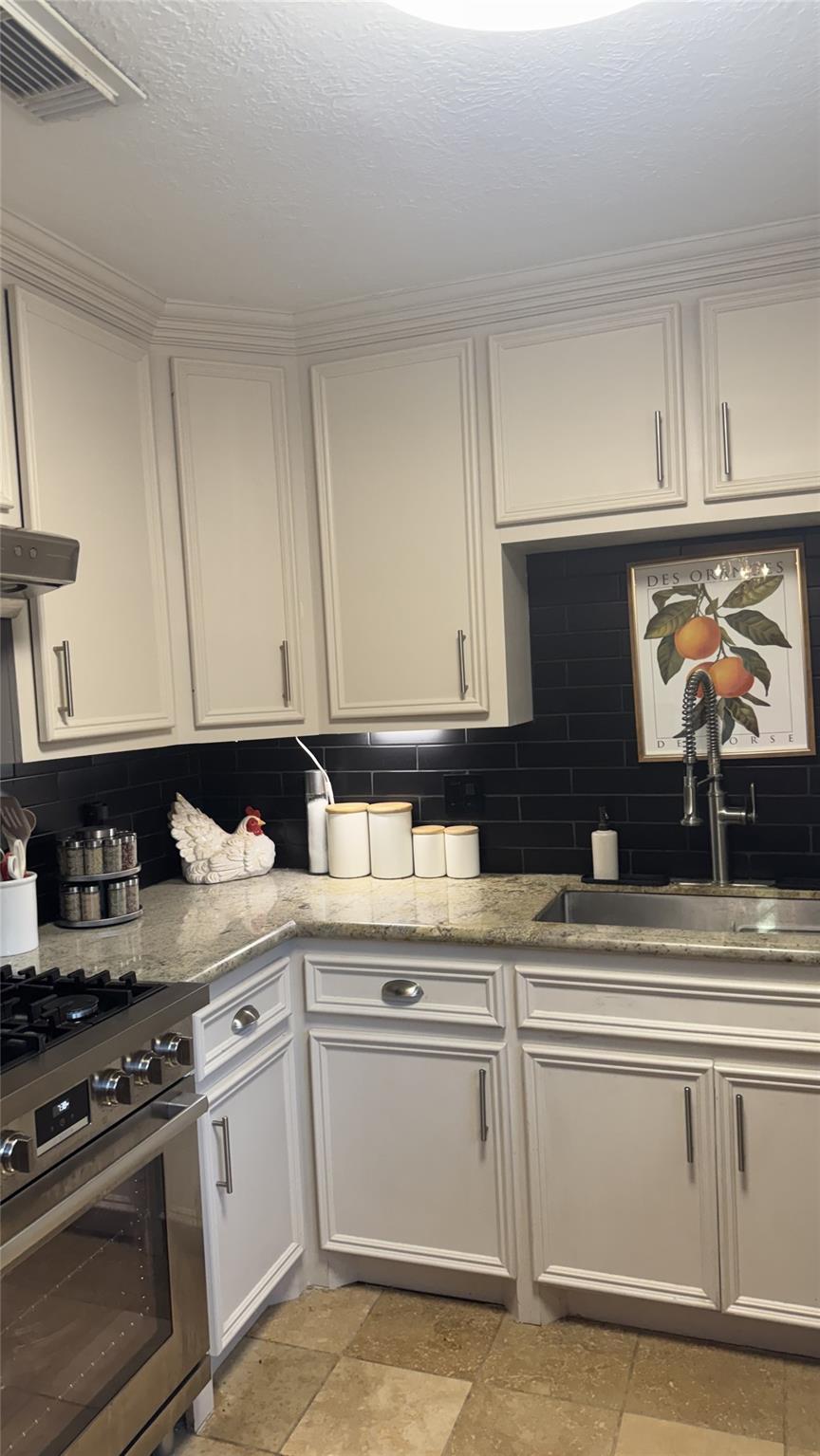 4403 Daisy Meadow Drive