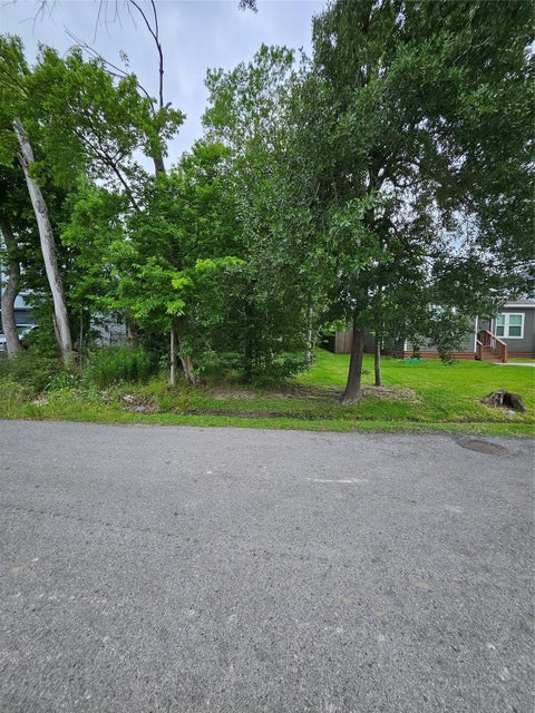Vacant Land For Sale - Sealey Street<br/> Houston, TX 77088