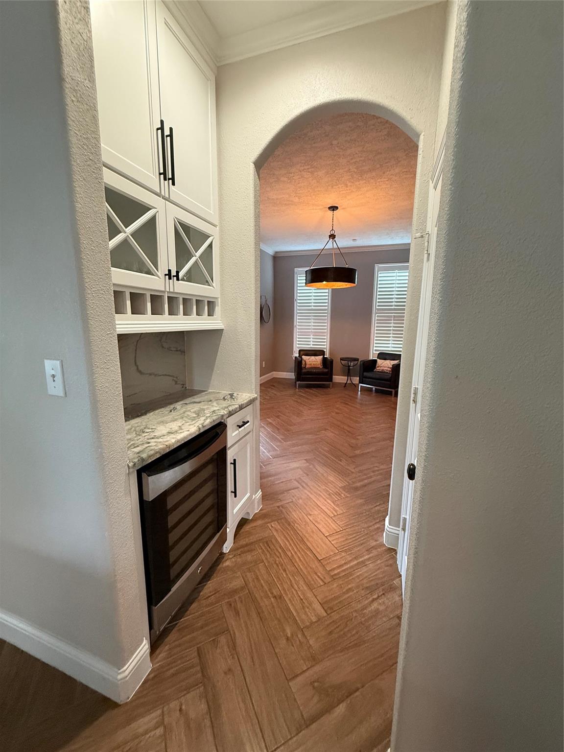 1710 Parklake Village