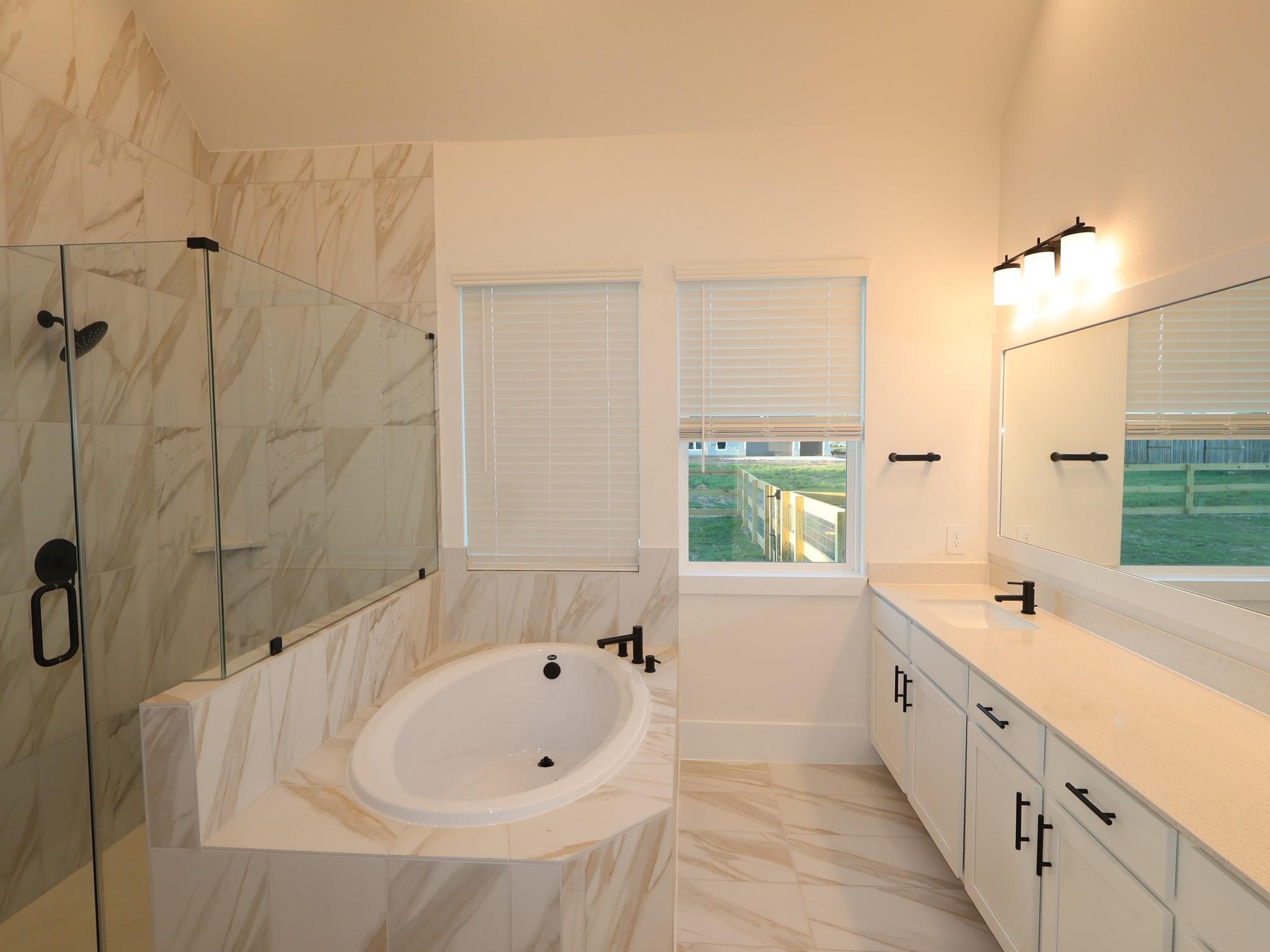 21703 Hibiscus Hedge Trail