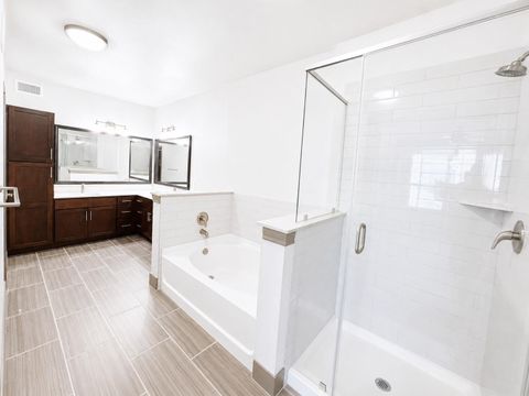 Tiny photo for 2910 Milam St Street #1431, Houston, TX 77006 (MLS # 36340508)