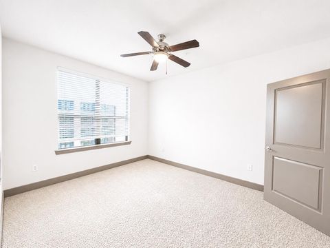 Tiny photo for 2910 Milam St Street #1431, Houston, TX 77006 (MLS # 36340508)