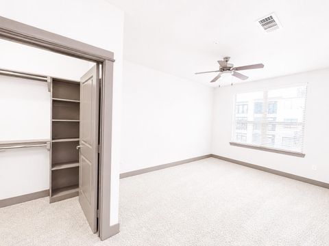 Tiny photo for 2910 Milam St Street #1431, Houston, TX 77006 (MLS # 36340508)