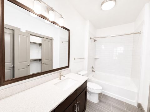 Tiny photo for 2910 Milam St Street #1431, Houston, TX 77006 (MLS # 36340508)