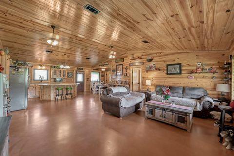 Photo of 130 Raleigh Circle Cir, Trinity, TX 75862 (MLS # 61840709)