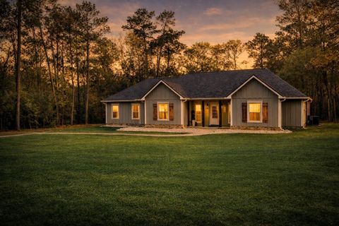 Photo of 10040 Shepard Hill Road, Willis, TX 77318 (MLS # 92642925)