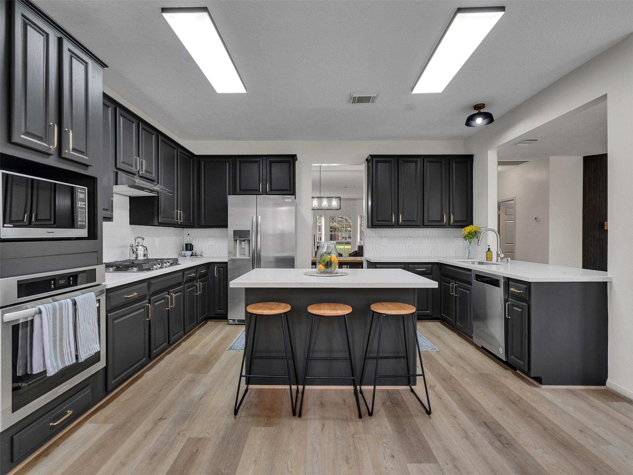 4523 Backenberry Drive