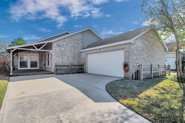 3079 HAZY PARK DR, HOUSTON, TX 77082 - Image 3e1e1ef8b2d51b73e8009bea20ce090a/1244435957