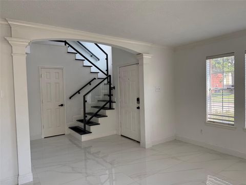 Photo of 17526 Coventry Oaks Drive, Houston, TX 77084 (MLS # 95700635)