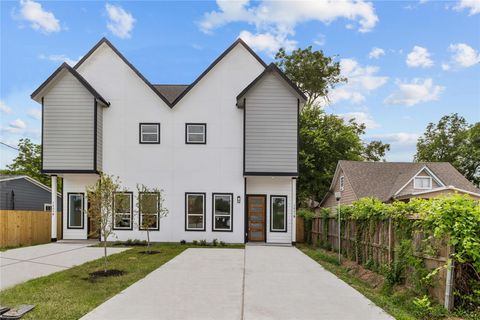 7805 Farnsworth Street Houston TX 77022