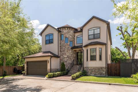 Photo of 8011 Serenity Court, Houston, TX 77025 (MLS # 54528960)