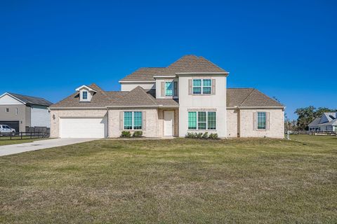 Photo of 18315 Woods End, Rosharon, TX 77583 (MLS # 60996145)