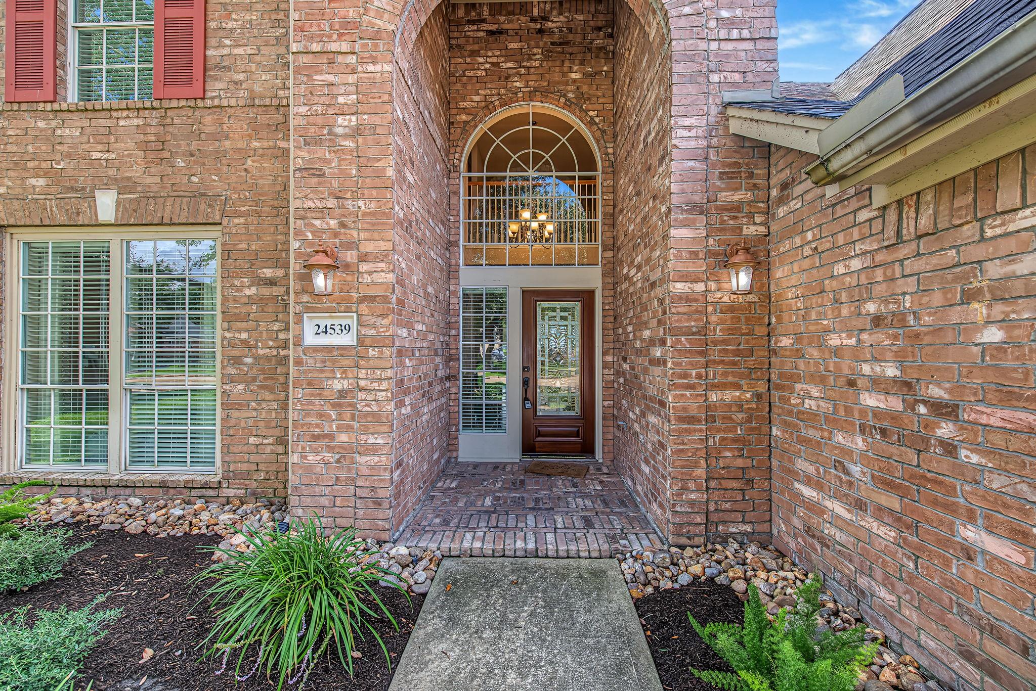 24539 Pelican Hill Drive