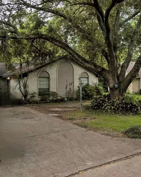Photo of 5227 Apala Drive, Houston, TX 77032 (MLS # 12621506)