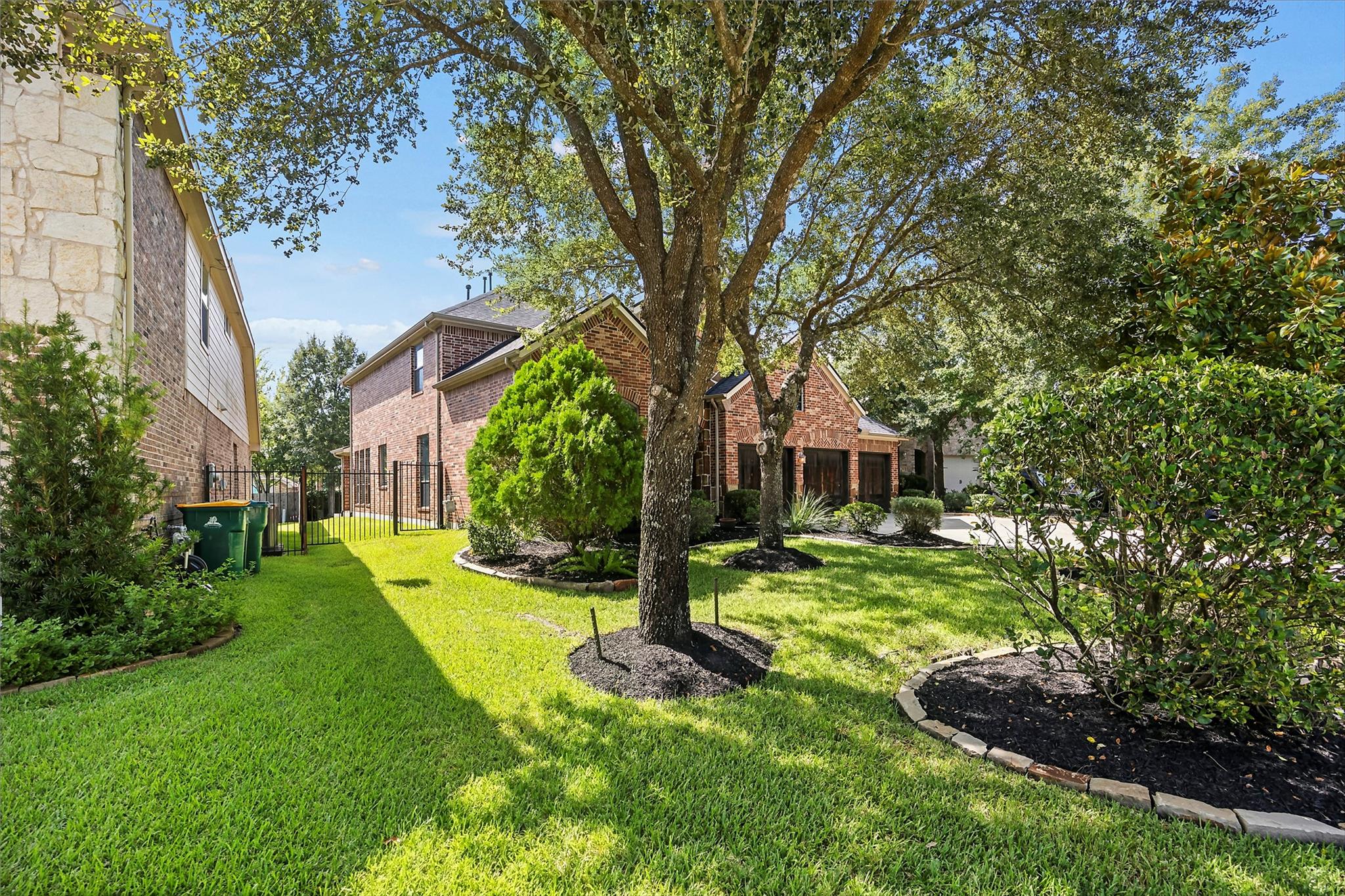 35 Woodmoor Place