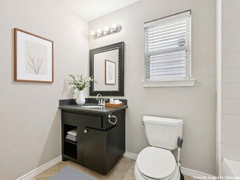 Tiny photo for 1405 Bailey Street, Houston, TX 77019 (MLS # 66894053)