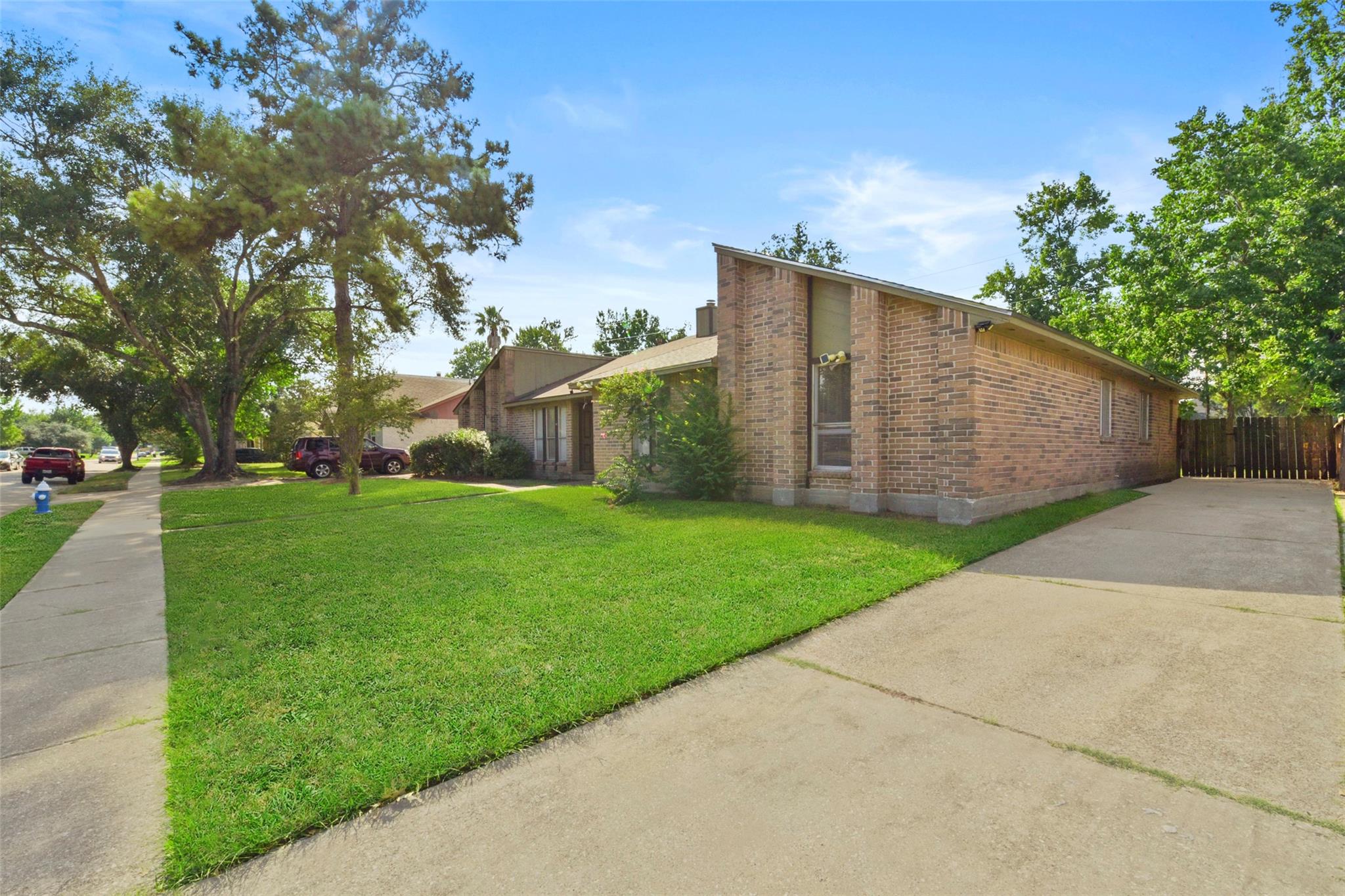 2427 Autumn Springs Lane