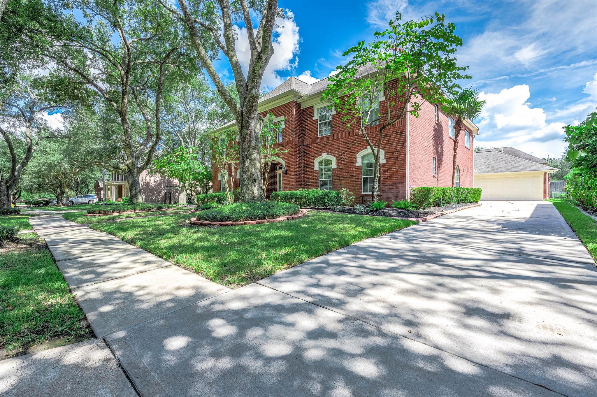 13 Turtle Creek Manor