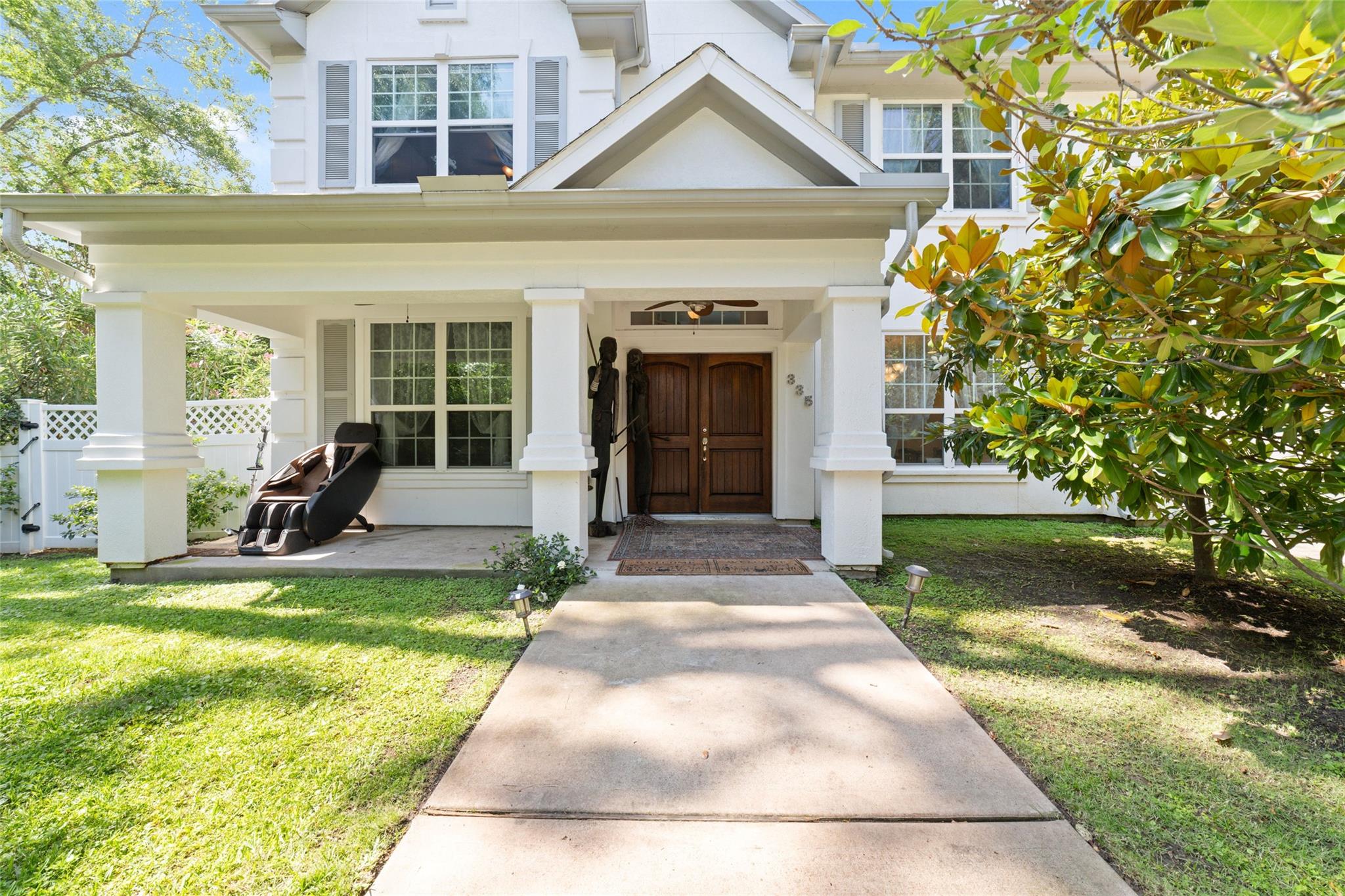 335 Voss Road