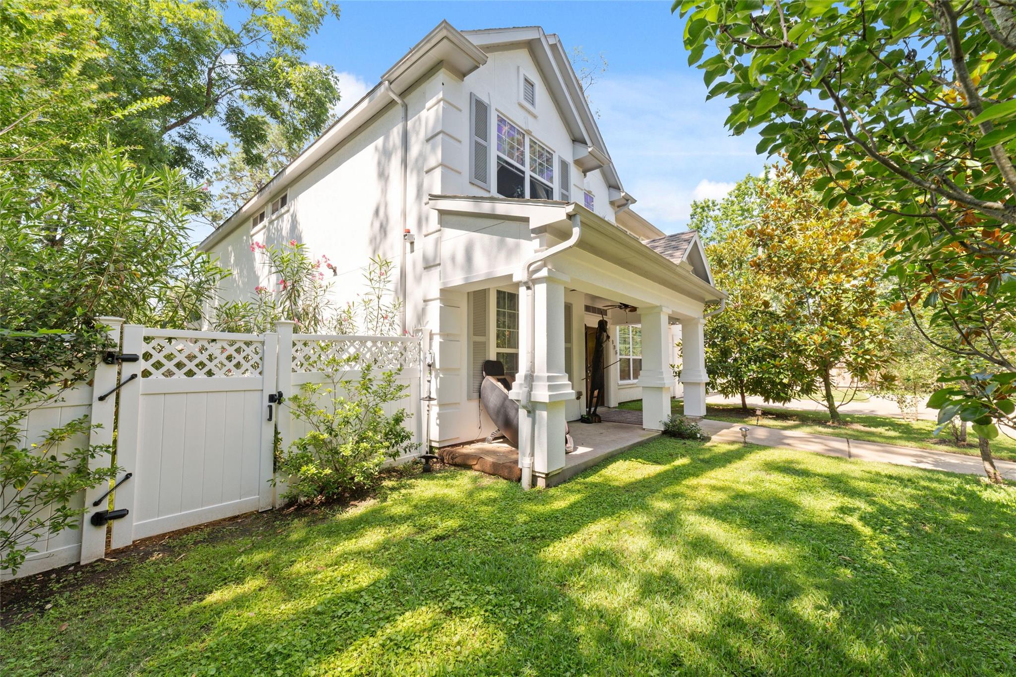 335 Voss Road
