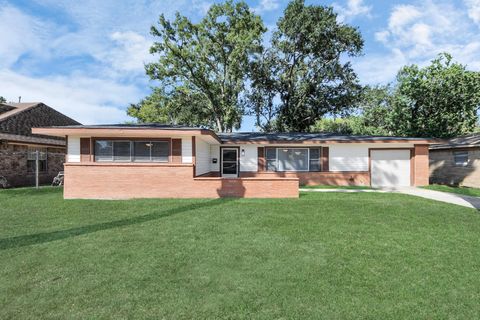2010 Lillian Street Pasadena TX 77502