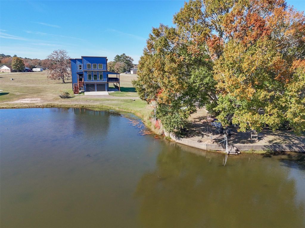 Photo of 42 Candlestick Drive, Trinity, TX 75862 (MLS # 34185670)