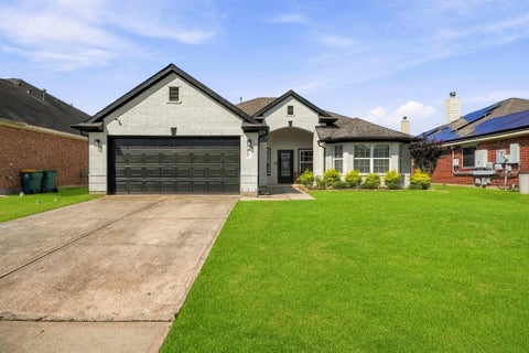 Photo of 5202 Camarosa Drive, Pasadena, TX 77504 (MLS # 24875964)