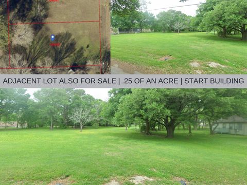 Photo of 4412 Mockingbird Lane, Bay City, TX 77414 (MLS # 15783760) Photo of 4412 Mockingbird Lane, Bay City, TX 77414 (MLS # 15783760)