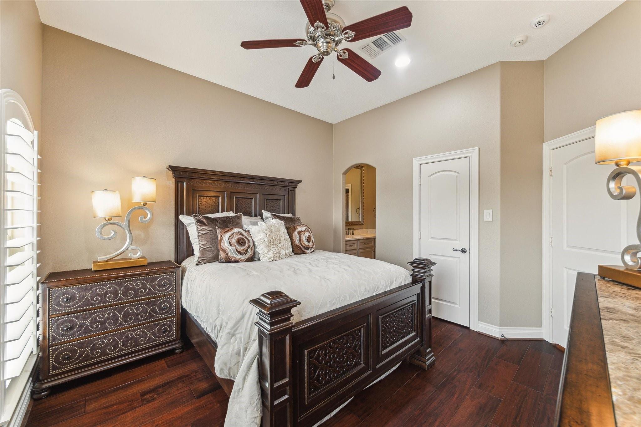Sugar Land, Texas, 77478, United States, 4 Bedrooms Bedrooms, ,4 BathroomsBathrooms,Residential,Active,2032906