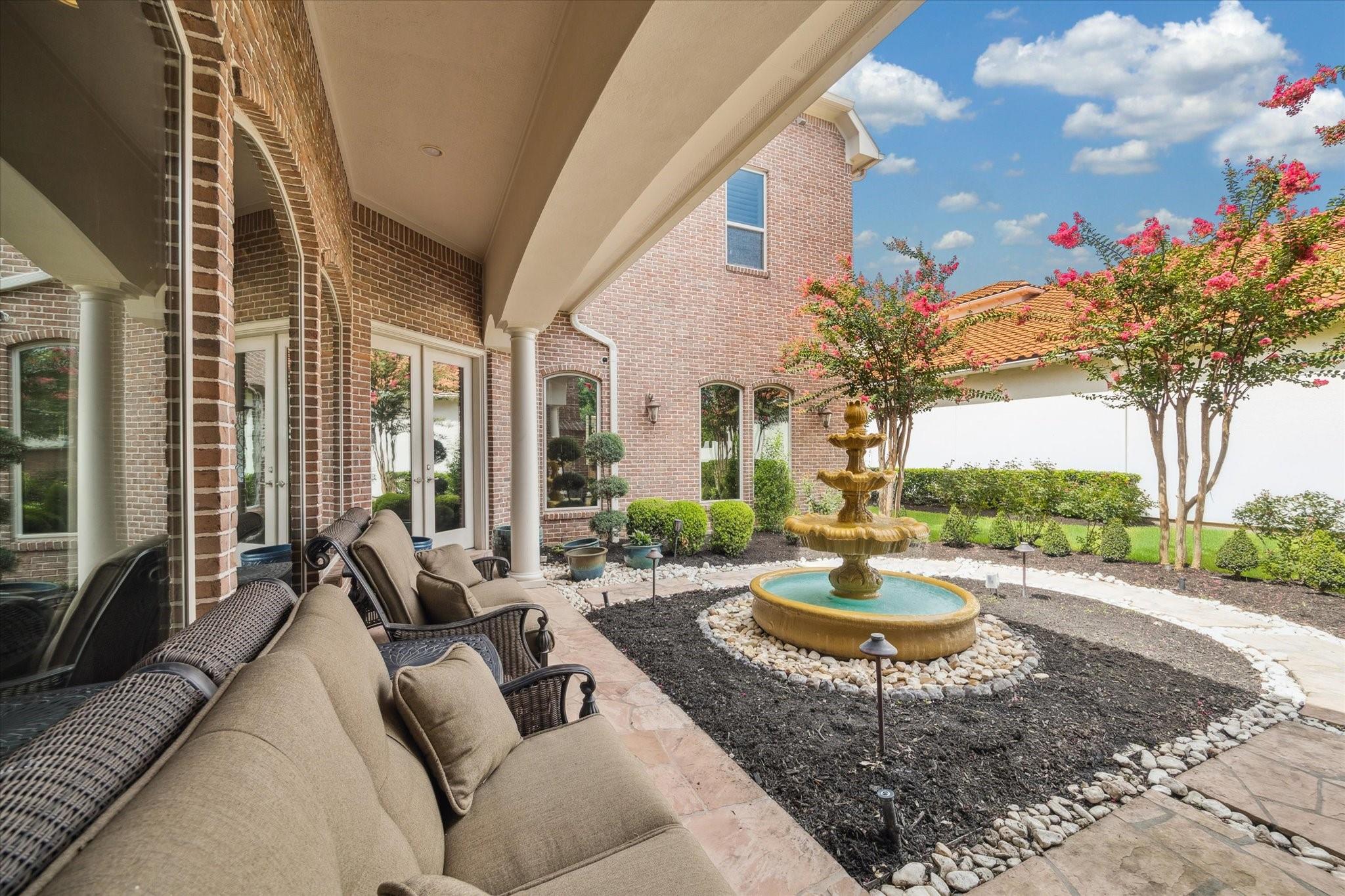 Sugar Land, Texas, 77478, United States, 4 Bedrooms Bedrooms, ,4 BathroomsBathrooms,Residential,Active,2032906