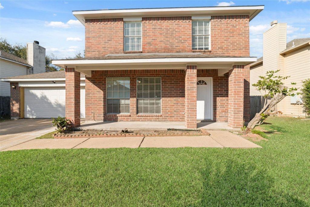 18402 S Forest Dew Drive