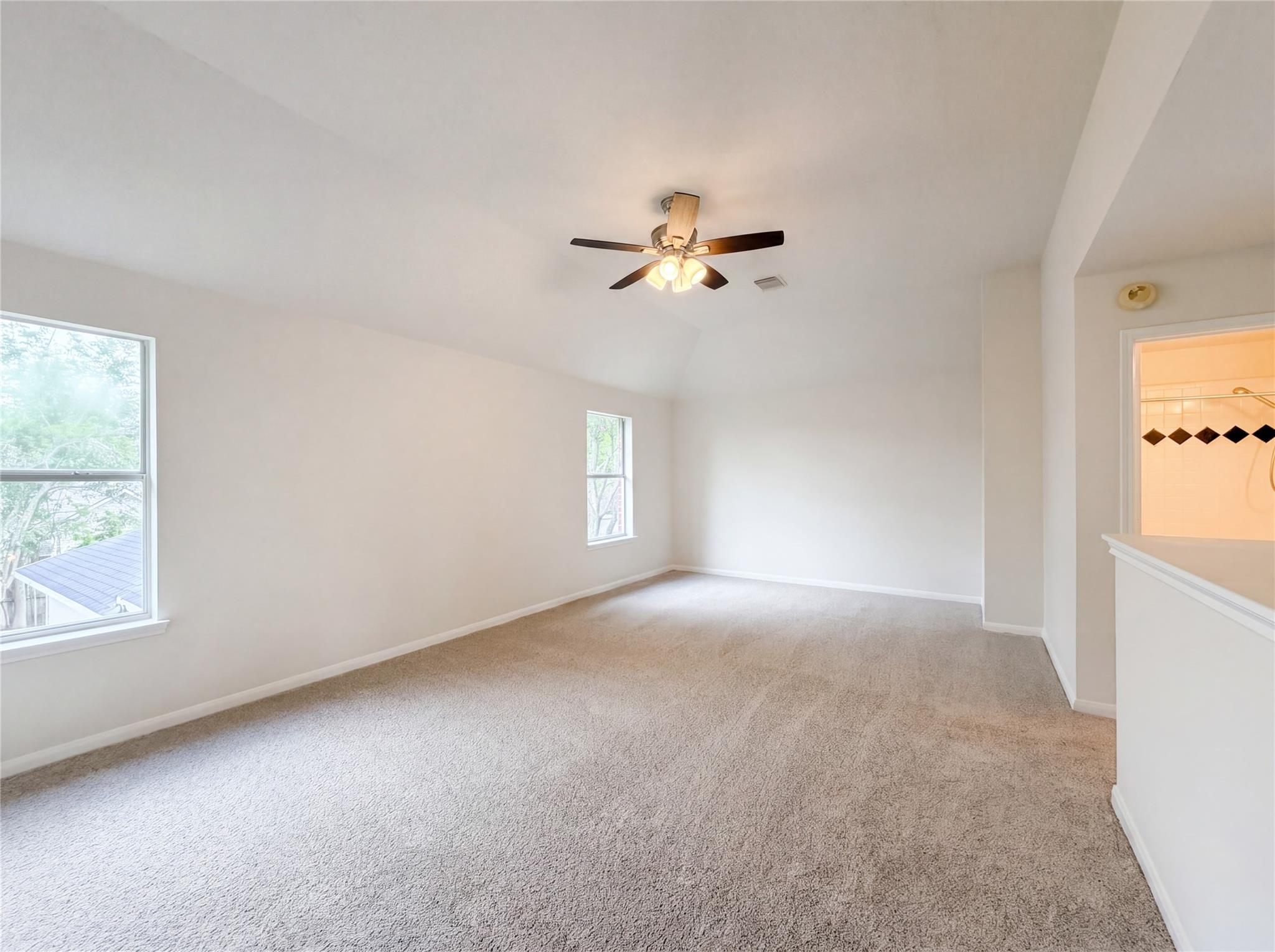 1605 Country Club Drive