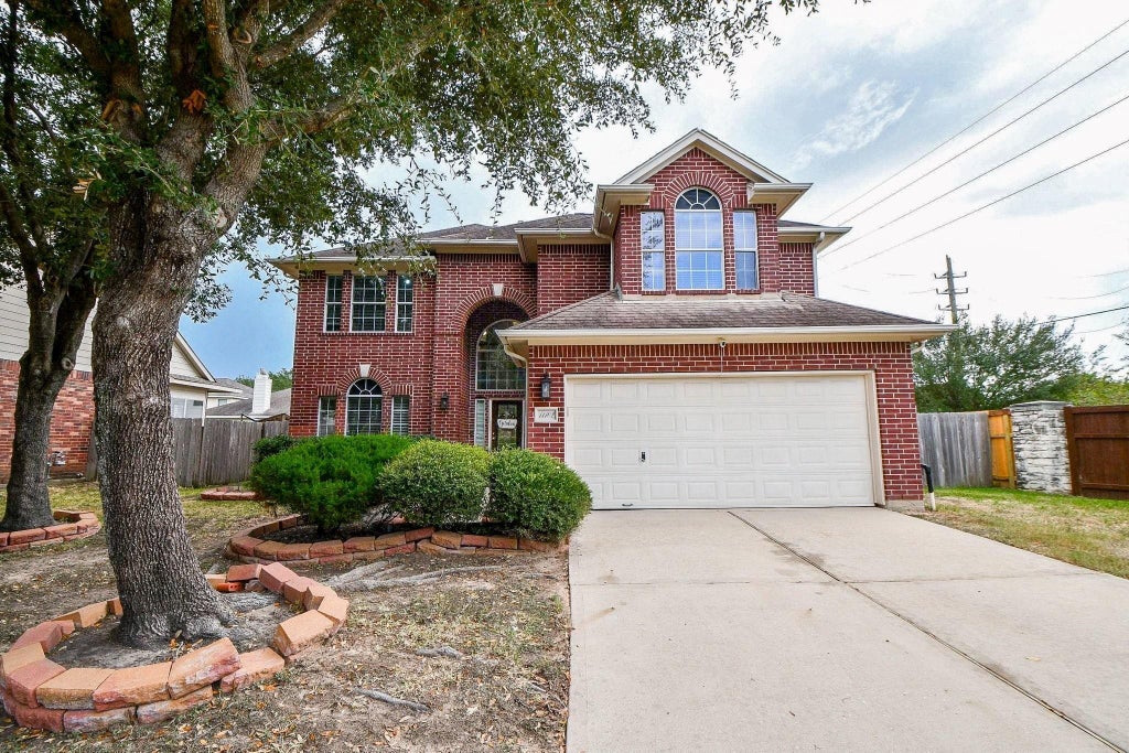 Photo of 11102 Bandit Trail Drive, Houston, TX 77095 (MLS # 76922311)