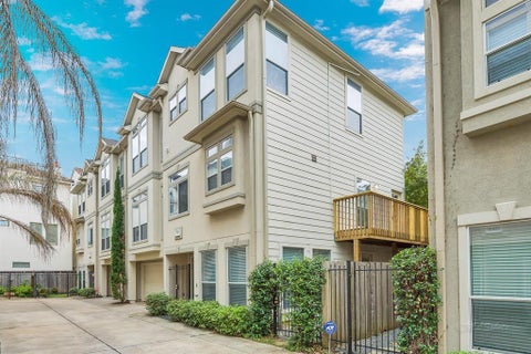 Photo of 126 Detering Street #C, Houston, TX 77007 (MLS # 78754976)