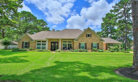 Photo of 17723 White Oak Hill, Cypress, TX 77429 (MLS # 38490863)