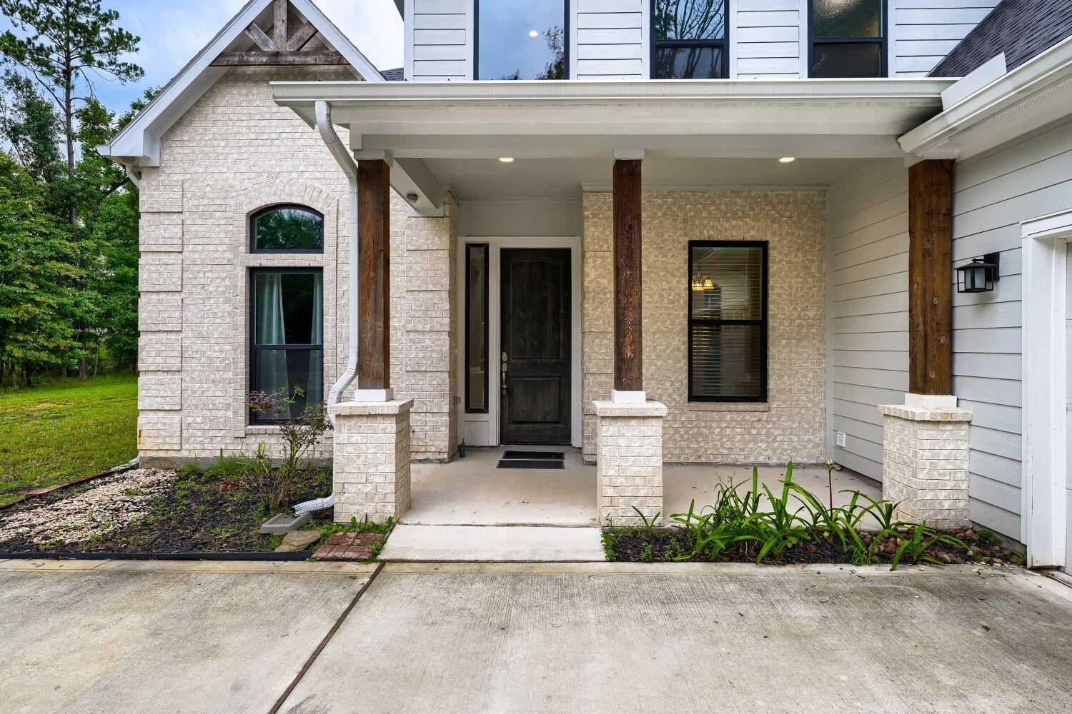 11715 Creek View Lane