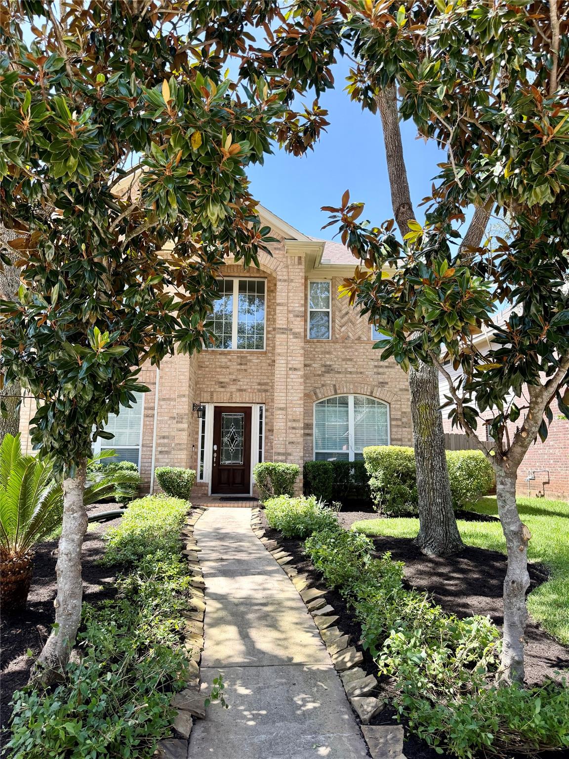 6839 Emerson