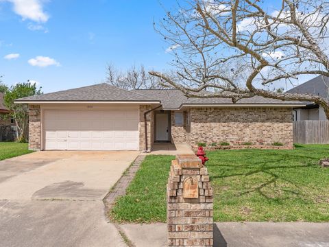 Photo of 1808 Leissner Street, Bay City, TX 77414 (MLS # 85049592)