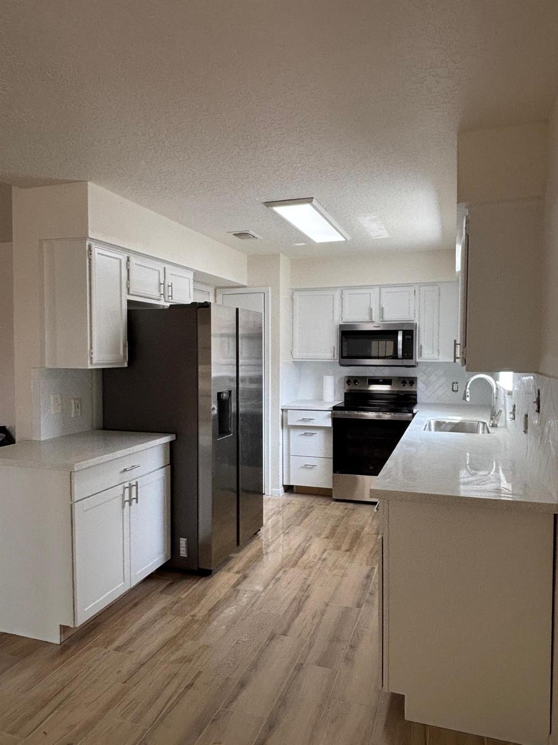 1808 Leissner Street