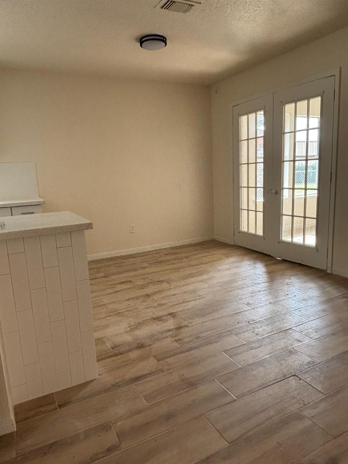 1808 Leissner Street