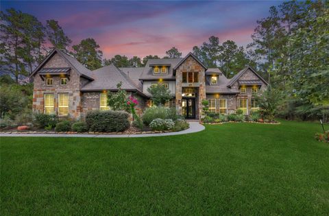 Photo of 26110 Crown Ranch Boulevard, Montgomery, TX 77316 (MLS # 41727613)