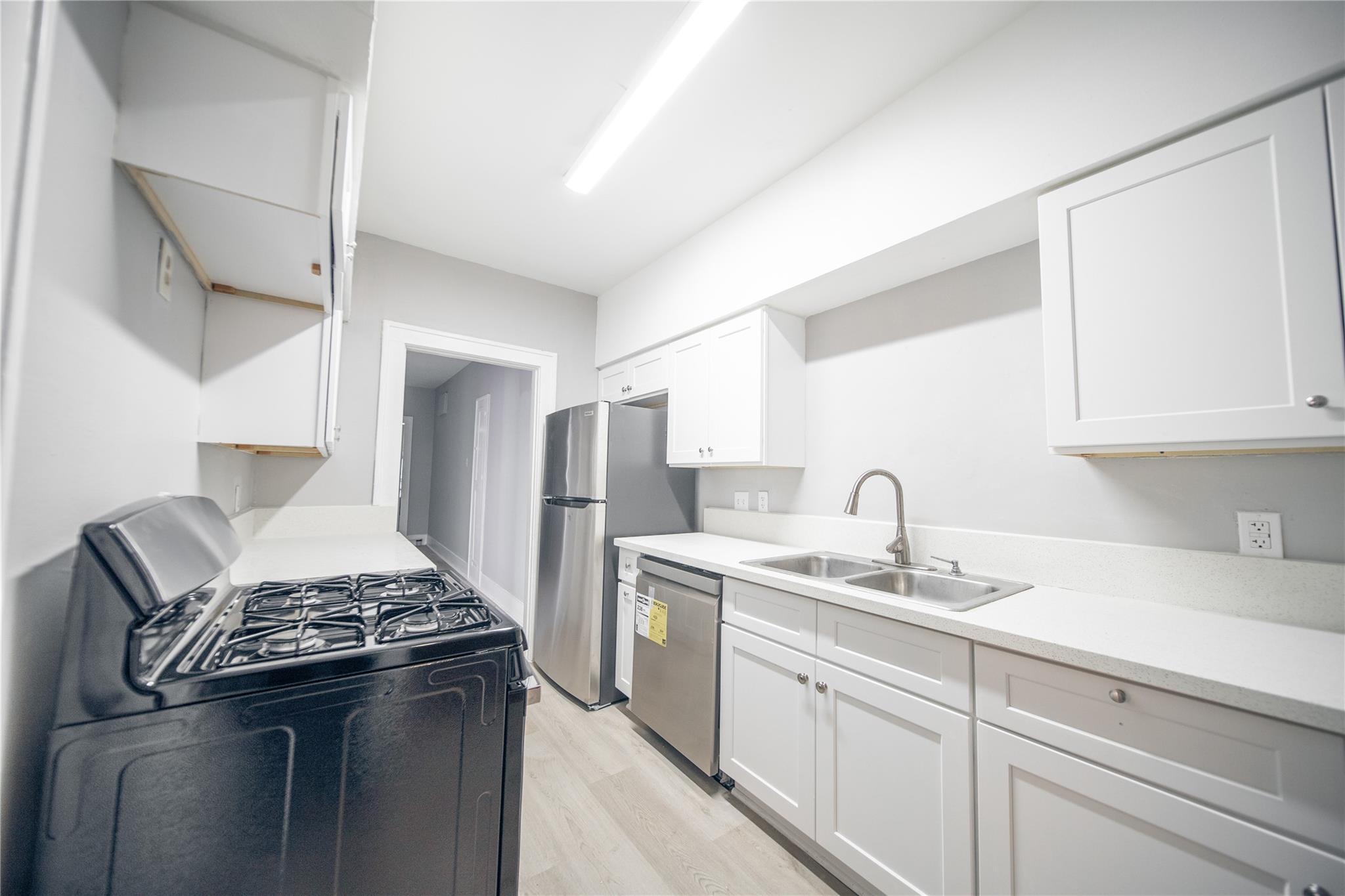 1818 Calumet Street 1