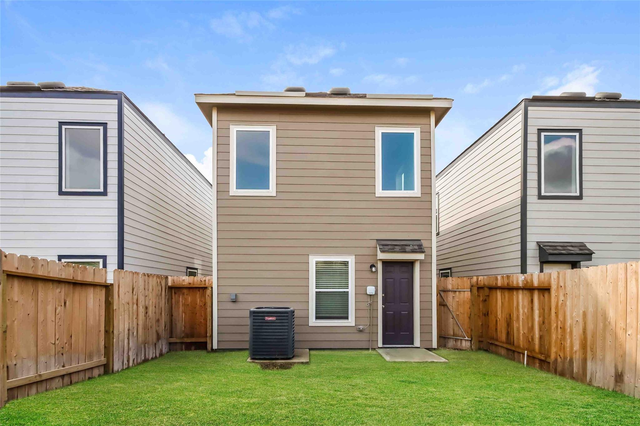 15304 Estrella East