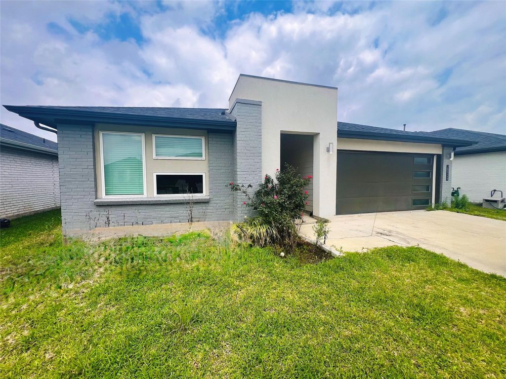Photo of 28926 Yukon River Court, Katy, TX 77494 (MLS # 4492609)