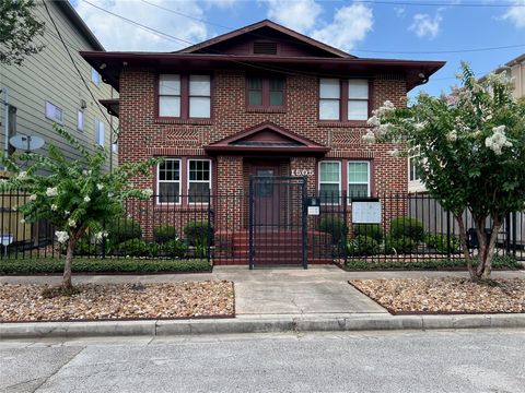 Photo of 1505 Rosewood Street #D, Houston, TX 77004 (MLS # 96063628)