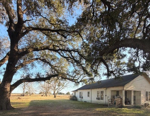 Photo of 7615 Avenue J, Beasley, TX 77417 (MLS # 56393633)